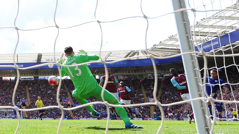 Jamie Vardy of Leicester City scores the opening goal 