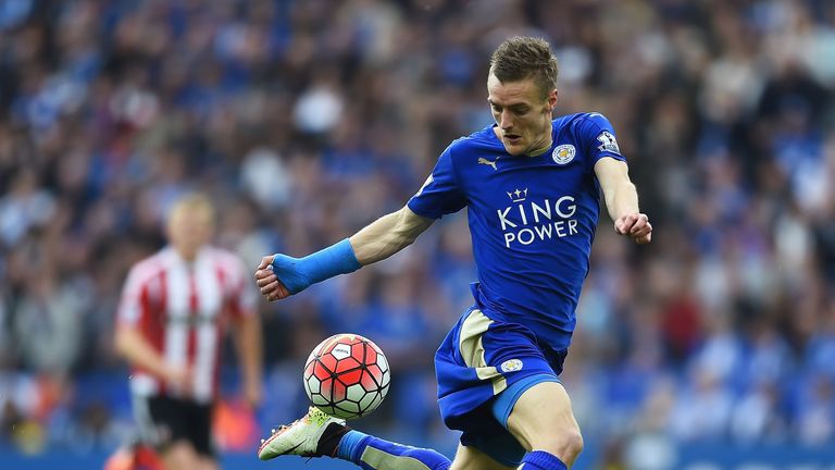 Jamie Vardy of Leicester City controls the ball during the Premier League match with Southampton
