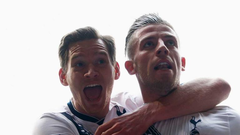 Jan Vertonghen (l) Toby Alderweireld Tottenham we did a goal