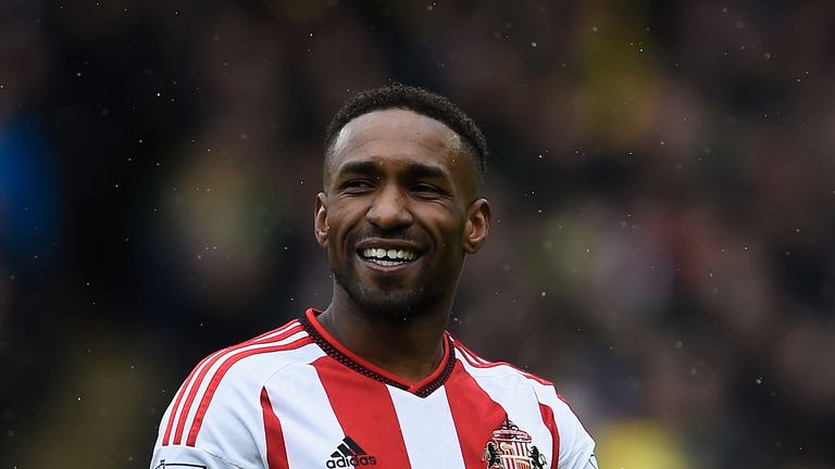 NORWICH, ENGLAND - APRIL 16:  Jermain Defoe of Sunderland in good heart during the Barclays Premier League match between Norwich City and Sunderland