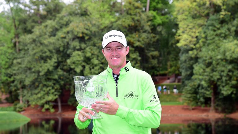 Jimmy Walker wins Par 3 contest at the Masters