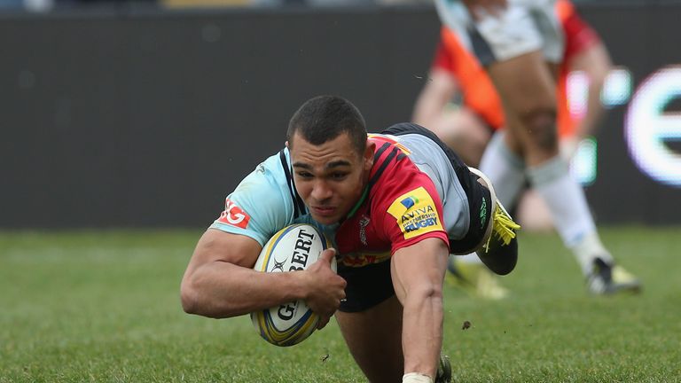 LONDON, ENGLAND - APRIL 02: Joe Marchant of Harlequins scores a try during the Aviva Premiership match between Harlequins and Newcastle Falcons at Twickenh