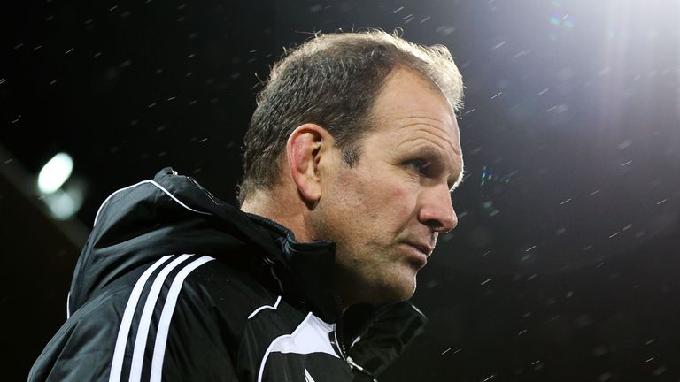 NEW PLYMOUTH, NEW ZEALAND - JUNE 13:  Assistant coach John Plumtree of the Hurricanes looks on during the round 18 Super Rugby match between the Chiefs and