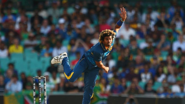 SYDNEY, AUSTRALIA - MARCH 18: Lasith Malinga of Sri Lanka bowls during the 2015 ICC Cricket World Cup match between South Africa and Sri Lanka at Sydney Cr