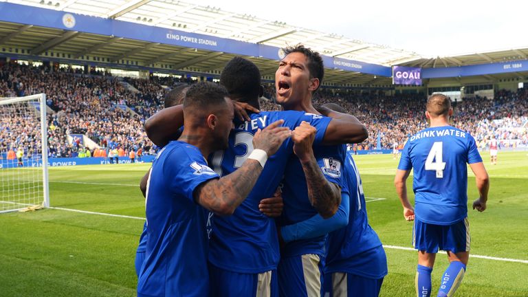 Leonardo Ulloa of Leicester City celebrates