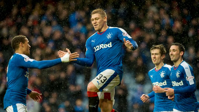 Rangers striker Martyn Waghorn is set to return from injury against St Mirren