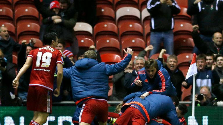 Middlesbrough celebrate Adam Forshaw's winning goal against Reading in the Sky Bet Championship