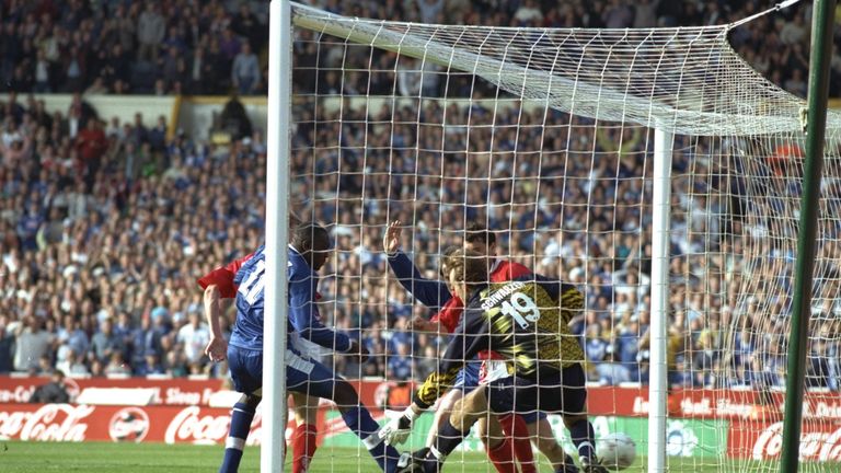 6 Apr 1997:  Emile Heskey (left) of Leicester City scores the equalizer from close range during the Coca Cola Cup Final against Middlesbrough at Wembley St
