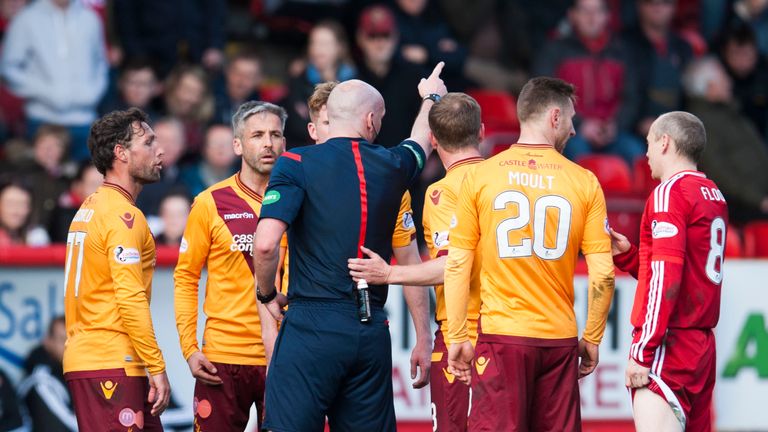 Motherwell captain Keith Lasley (2nd from right) is sent off against Aberdeen