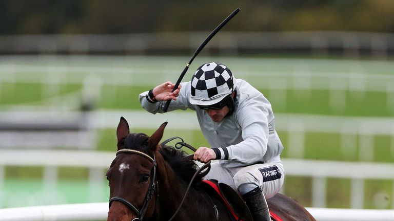 Morning Assembly ridden by Ruby Walsh on the way to winning the Dobbins Outdoor Catering Florida Pearl Novice Chase.