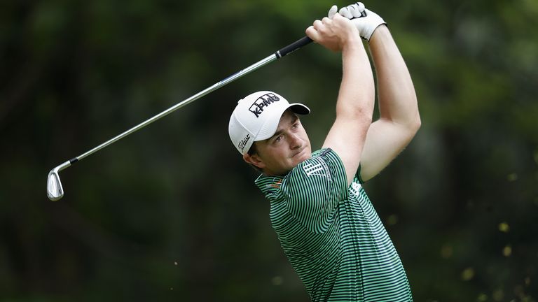 Dunne heads in to the weekend six strokes off the pace