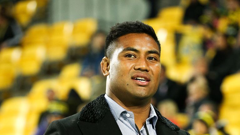 Hurricanes and New Zealand wing Julian Savea