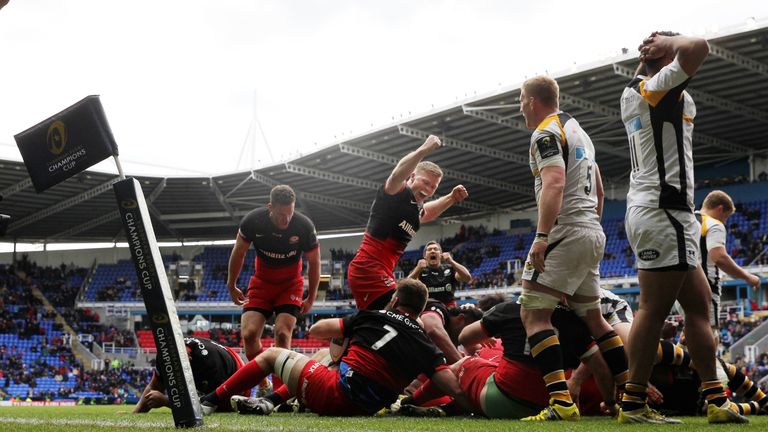 Saracens are awarded a penalty try against Wasps