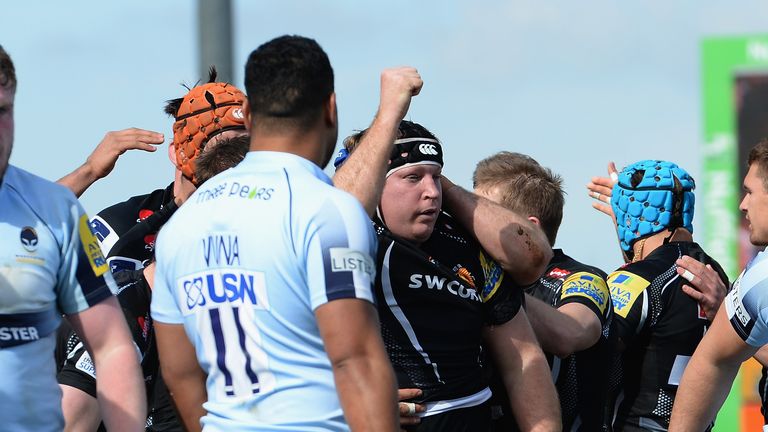 Thomas Waldrom celebrates after scoring one of his three tries against Worcester