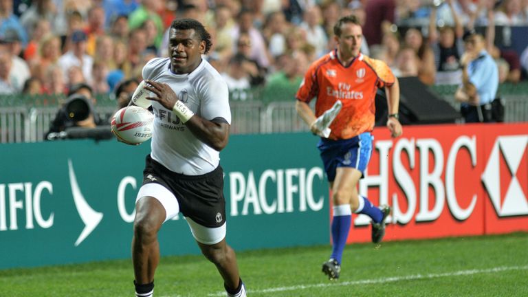 Savenaca Rawaca runs away to score for Fiji