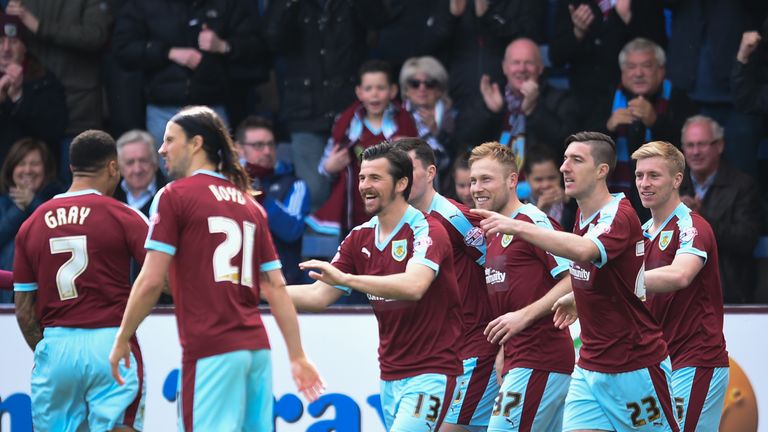 Burnley celebrate the 1-0 victory over Leeds