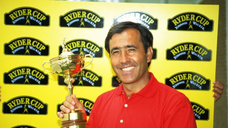 Team Europe captain Seve Ballesteros (centre) at a press conference with the Ryder Cup golf trophy, August 1997. (Photo by David Cannon/Getty Images)