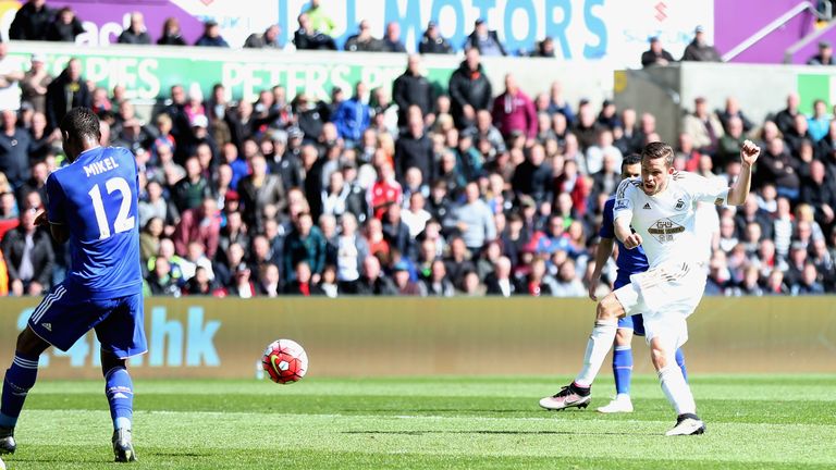 Gylfi Sigurdsson fires Swansea 1-0 up against Chelsea