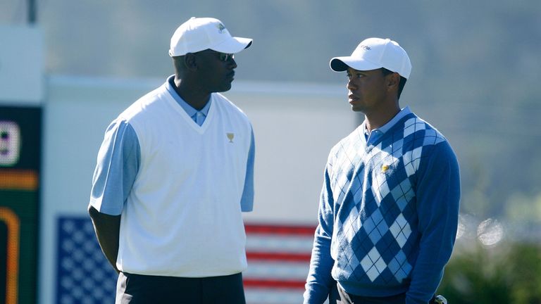 Michael Jordan with Tiger Woods ahead of Presidents Cup match