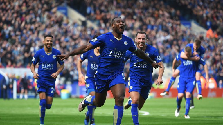 Wes Morgan celebrates with team-mates after opening the scoring against Southampton