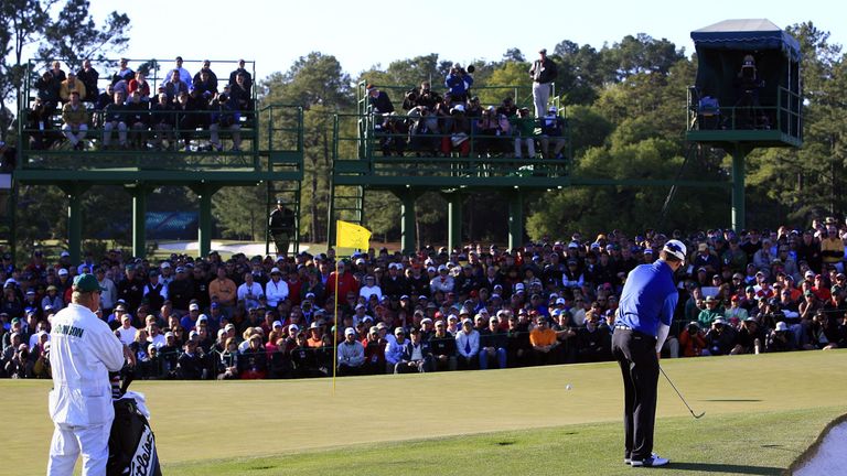 AUGUSTA, GA - APRIL 8:  Zach Johnson chips onto the green during the final round of the 2007 Masters Tournament at Augusta National Golf Club on April 8, 2