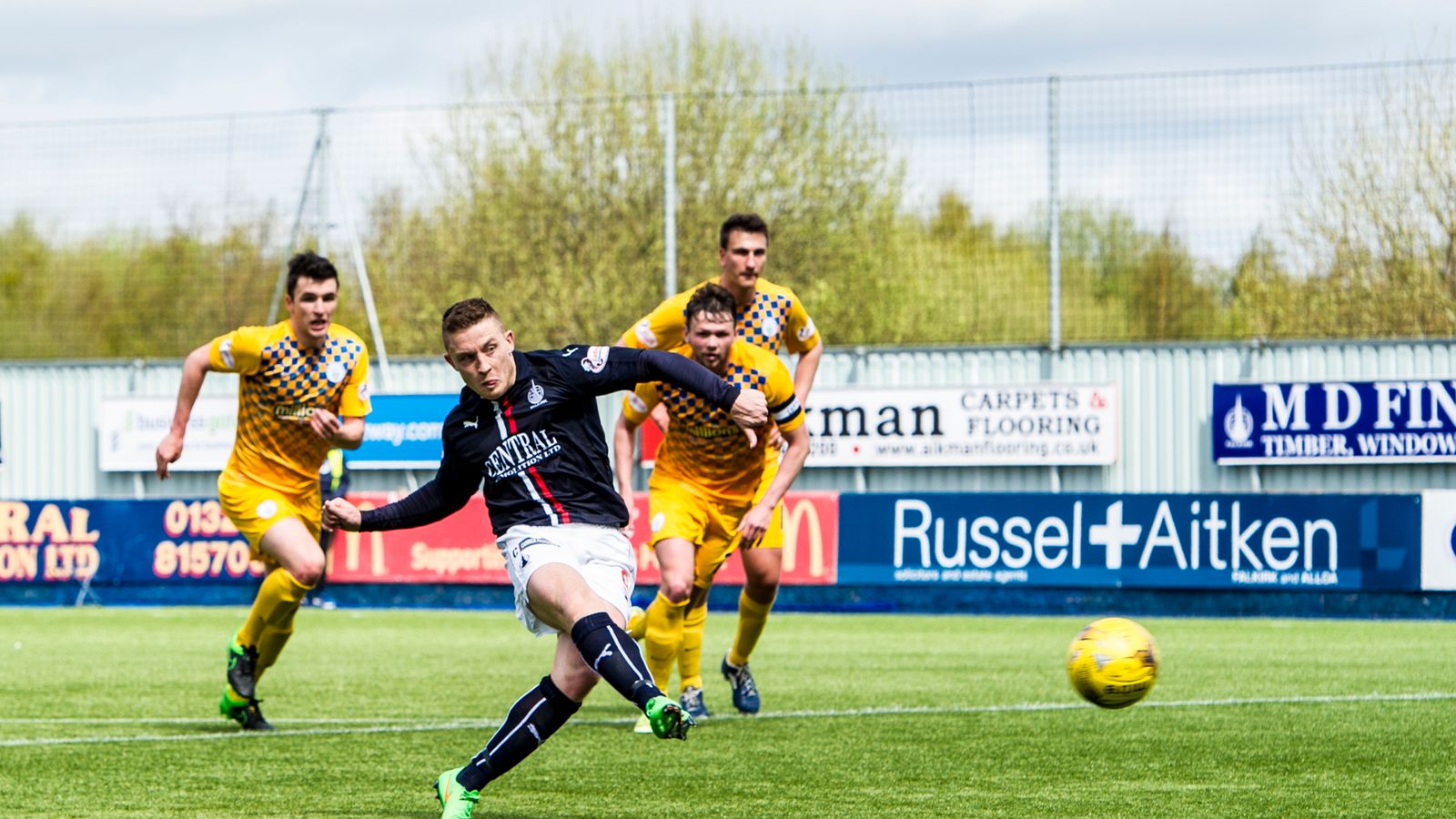 Falkirk Claim Second Spot In Scottish Championship, Hibernian Third ...