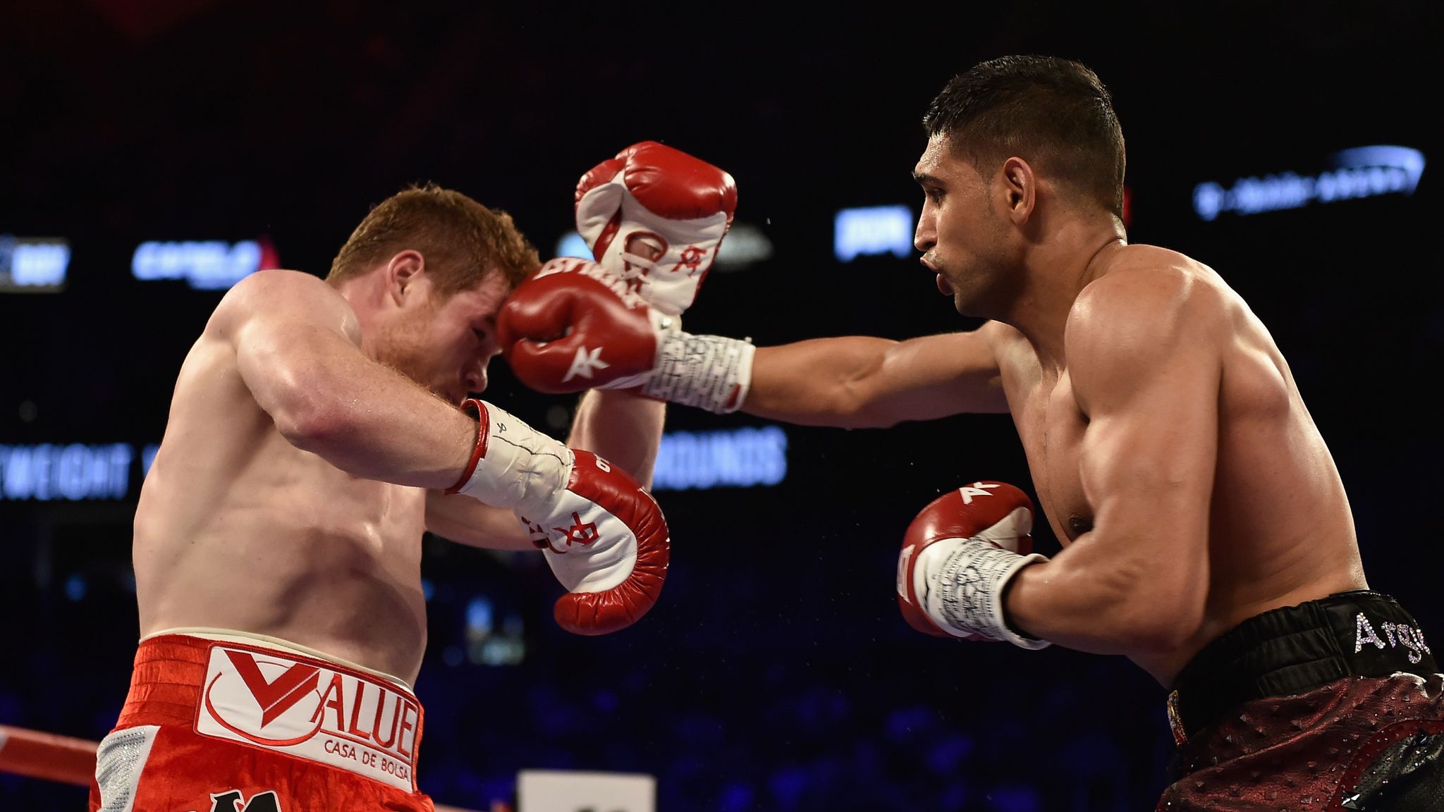 Amir Khan Is Brutally Knocked Out In The Sixth Round By Saul Alvarez ...