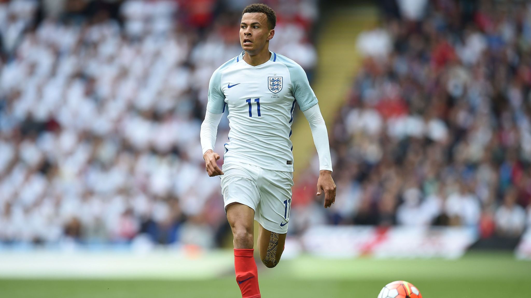 dele alli england jersey