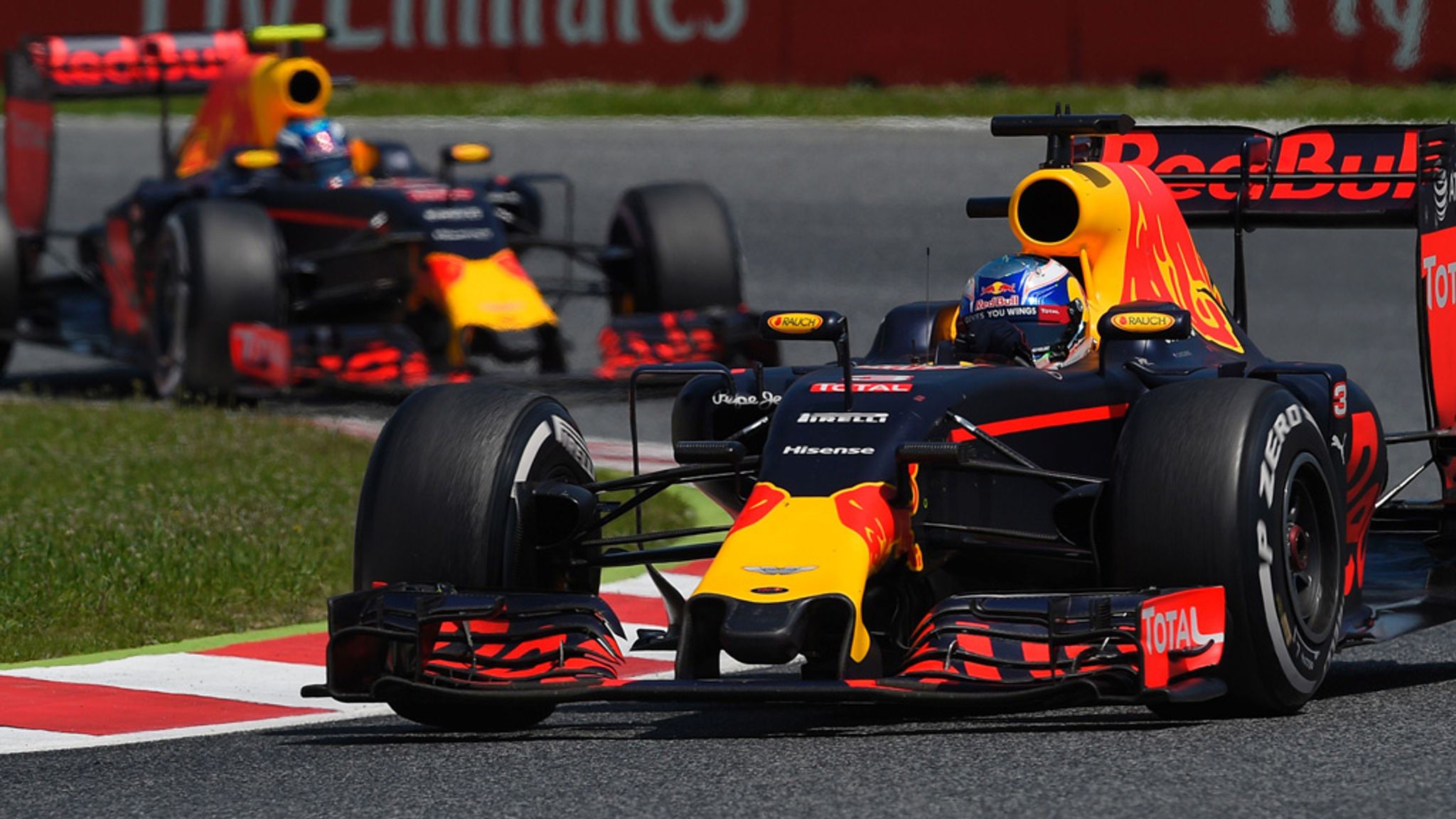 cirkulation Skjult pludselig Red Bull extend Renault deal and Toro Rosso return | F1 News