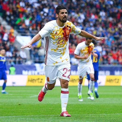 City step up Nolito pursuit