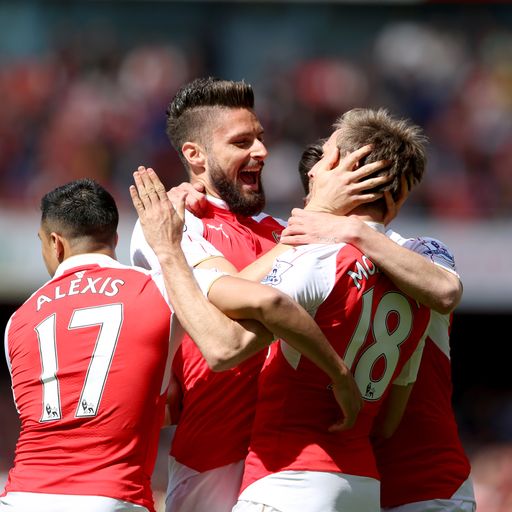 Arsenal pip Spurs to second