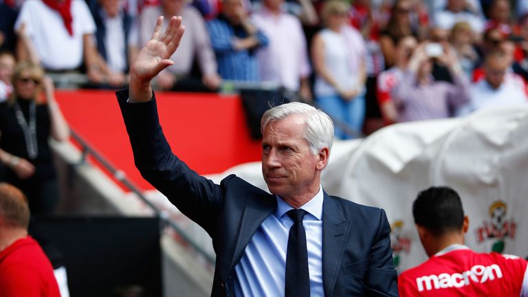 SOUTHAMPTON, ENGLAND - MAY 15: Alan Pardew Manager of Crystal Palace waves to supporters  during the Barclays Premier League match between Southampton and 