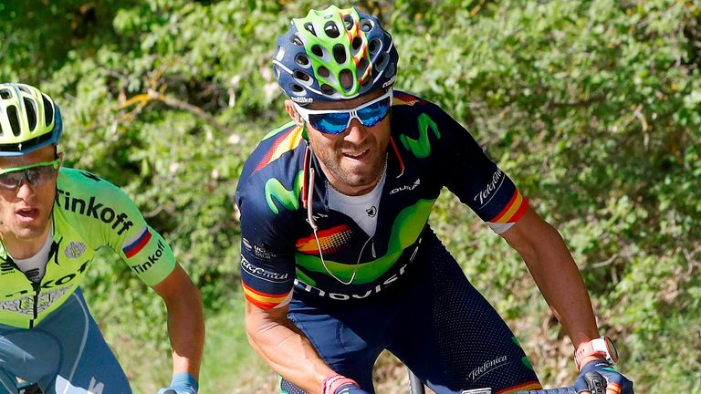 Alejandro Valverde leads on stage eight of the 2016 Giro d'Italia