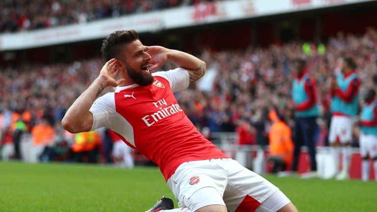 Olivier Giroud of Arsenal celebrates scoring his team's second goal 