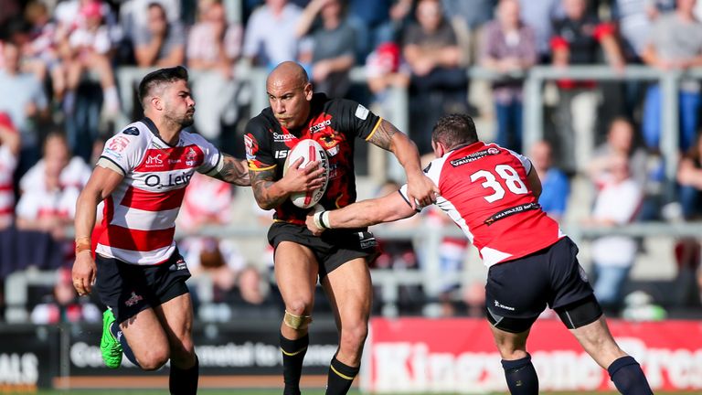 Bradford's Matty Blythe takes on the Leigh defence