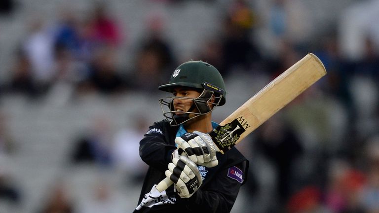 Brett D'Oliveira of Worcestershire bats during the NatWest T20 Blast