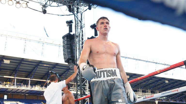 REAL LIFE ROCKY STORY PROMOTION
GOODISON PARK,LIVERPOOL
PIC;LAWRENCE LUSTIG
SUPER-MIDDLEWEIGHT CONTEST
CALLUM SMITH V CESAR HERNAN REYNOSO