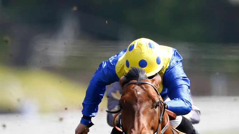 Cannock Chase winning under Ryan Moore at Chester