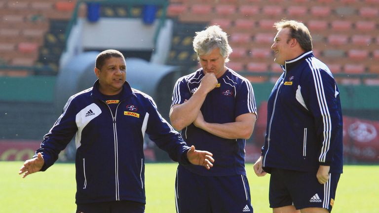 Allister Coetzee (left), Robbie Fleck (center) and Matthew Proudfoot (right) during the DHL Stormers training and press conference from DHL Ne