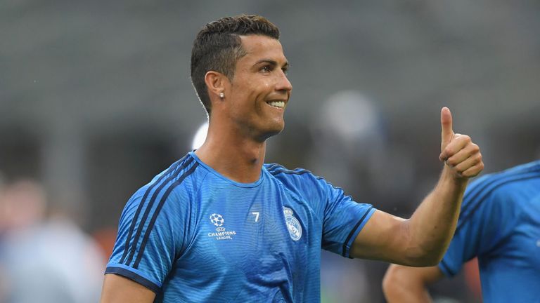 MILAN, ITALY - MAY 27:  Cristiano Ronaldo of Real Madrid gives the thumbs up during a Real Madrid training session on the eve of the UEFA Champions League 