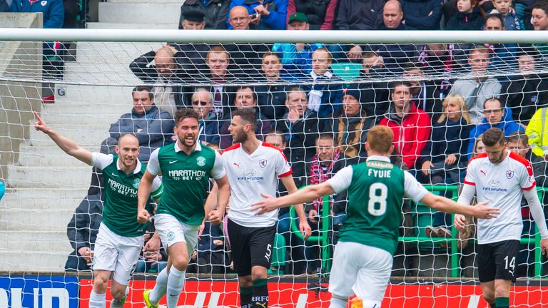 Hibernian's Darren McGregor (middle) celebrates after he scores his side's second goal.