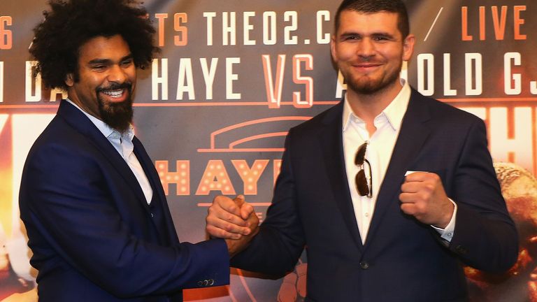 David Haye (l) takes on Arnold Gjergjaj this weekend