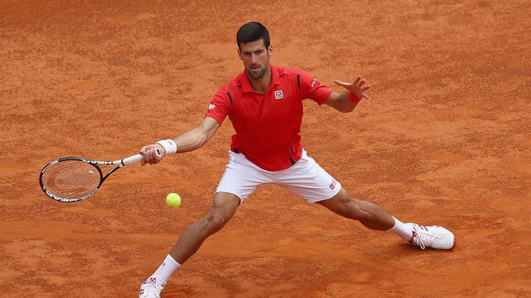 Novak Djokovic batte il brasiliano Thomaz Bellucci e passa ai quarti degli Internazionali di Roma (Foto Getty)