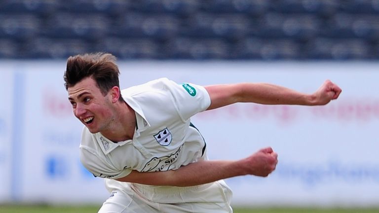 BRISTOL, UNITED KINGDOM - APRIL 24: Ed Barnard of Worcestershire during Day One of the Specsavers County Championship Division Two match between Gloucester