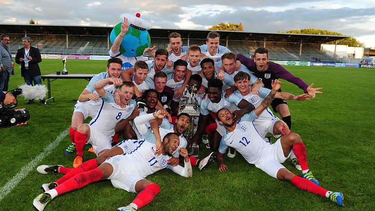 AVIGNON, FRANCE - MAY 29: The England team celebrate after being crowned champions during the Final of the Toulon Tournament between England and France at 