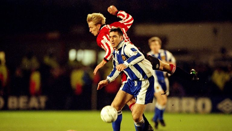 9 Jan 1995:  Eric Cantona of Manchester United in action during the FA Cup third round match against Sheffield United at Bramall Lane in Sheffield, England