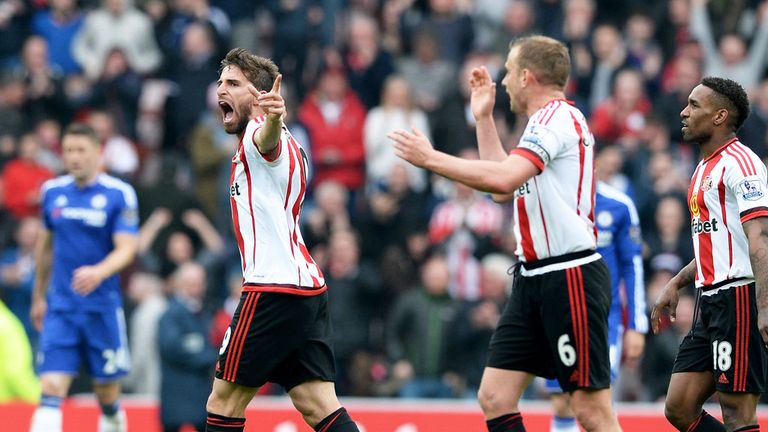Fabio Borini (l) celebrates his goal for Sunderland against Chelsea