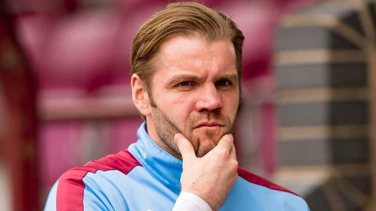 Hearts manager Robbie Neilson
