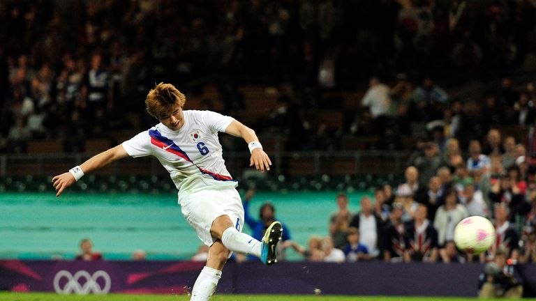 Ki Sung-yeung scored the winning penalty in the shoot-out against Great Britain in the quarter-finals at London 2012