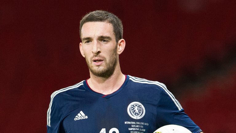 15/11/13 INTERNATIONAL FRIENDLY.SCOTLAND v USA.HAMPDEN - GLASGOW.Lee Wallace in action for Scotland